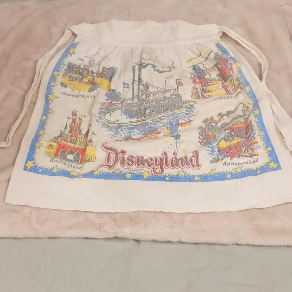 Rare Vintage Disneyland Cactus Cloth Apron